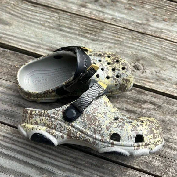 Crocs All Terrain Camo Clogs - Picture 3 of 4